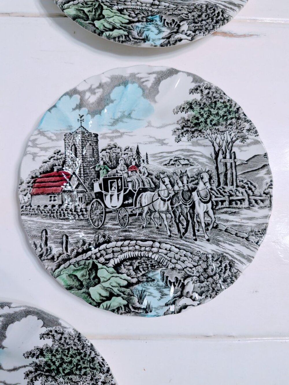 Set of 7 VTG Myott Royal Mail Salad Plates 6 3/4" Red Roof Staffordshire England - Picture 2 of 5